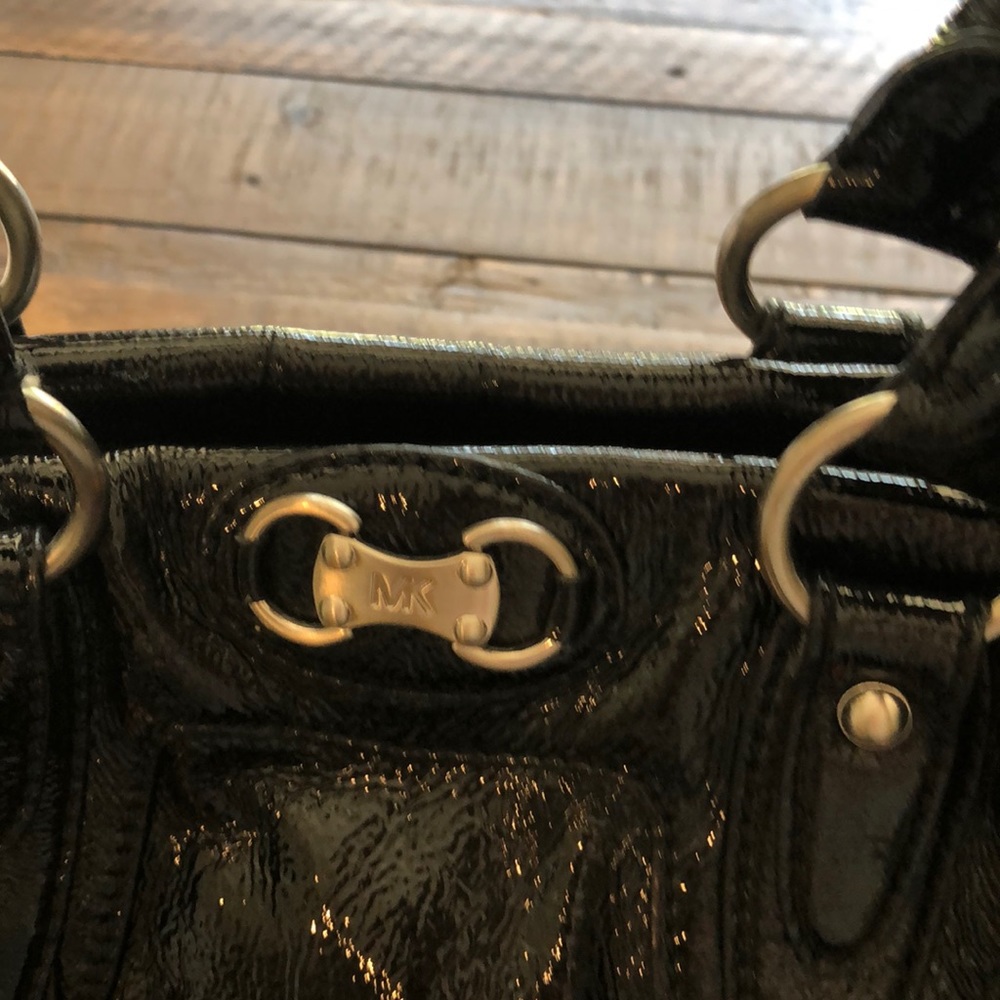 Authentic Michael Kors Handbag - image 3